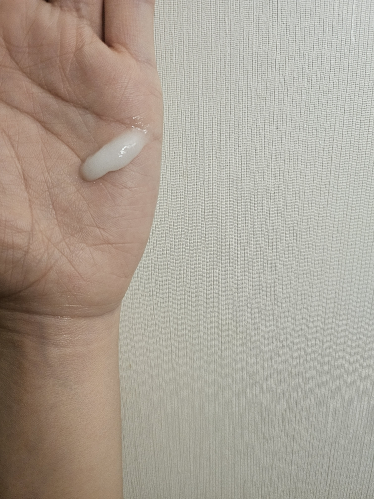 어노브 (UNOVE) 히팅 가드 노워시 헤어 트리트먼트 review image