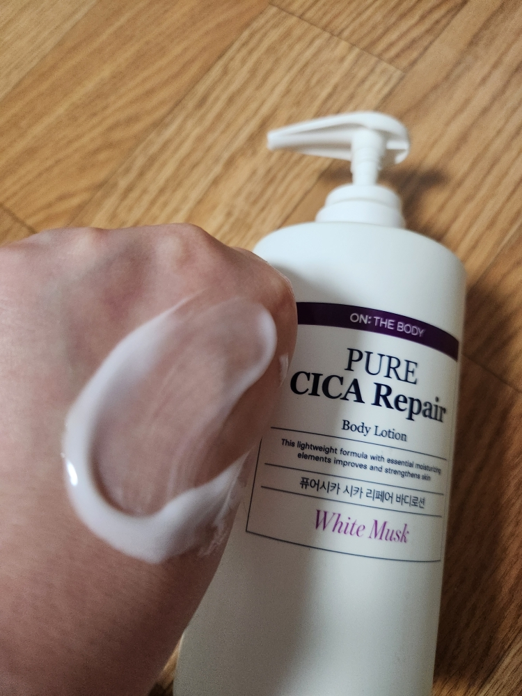 온더바디 (ON:THEBODY) 퓨어시카 바디로션 [화이트머스크] review image