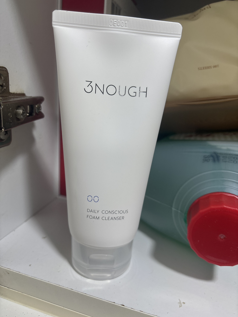 3NOUGH Sữa rửa mặt hàng ngày Conscious Foam Cleanser review image