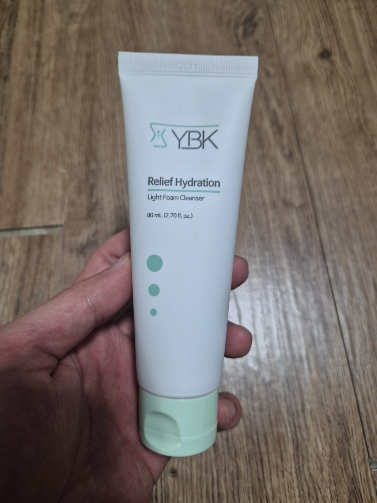 舒缓保湿泡沫洁面乳的真实用户使用照片