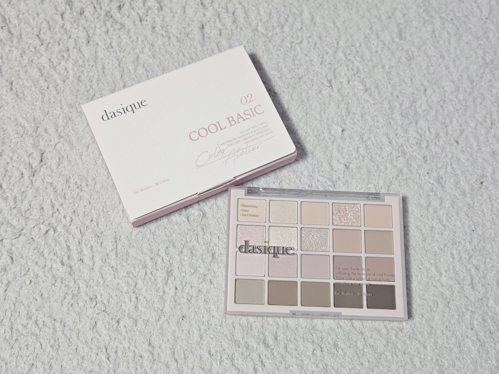 데이지크 (dasique) 무드 섀도우 팔레트 [02 쿨베이직] review image