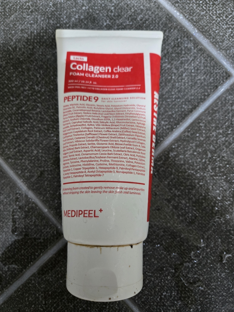 红色乳胶原蛋白透明泡沫洁面乳 2.0的真实用户使用照片