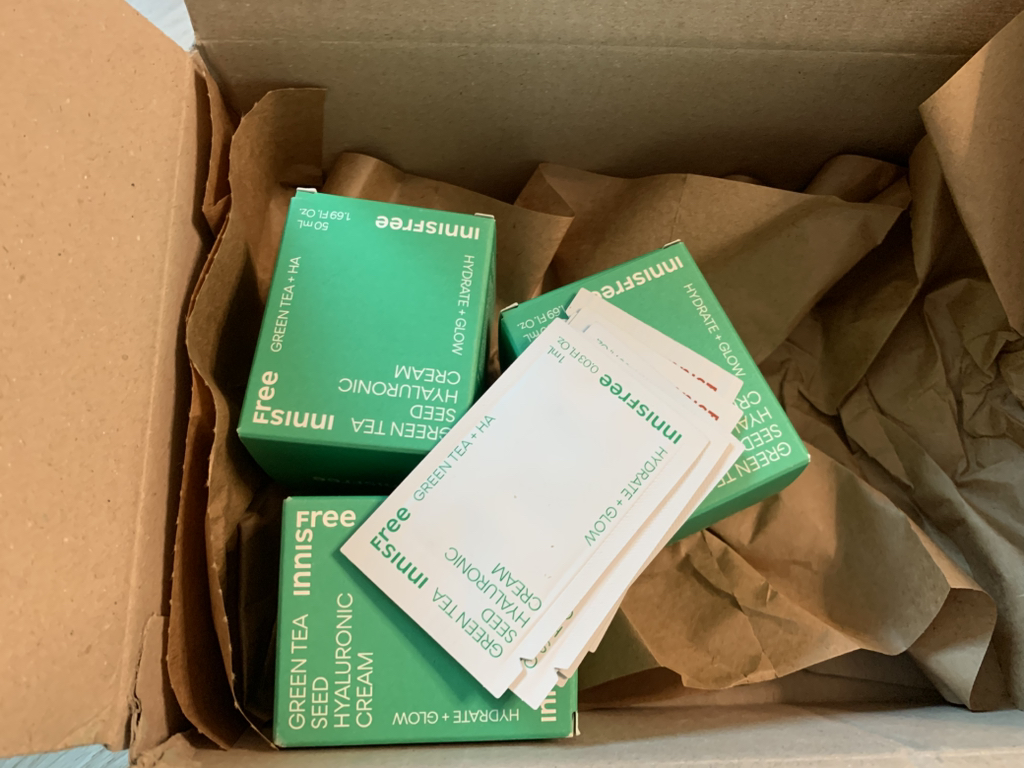 INNISFREE Kem dưỡng ẩm Green Tea Hyaluronic Acid review image