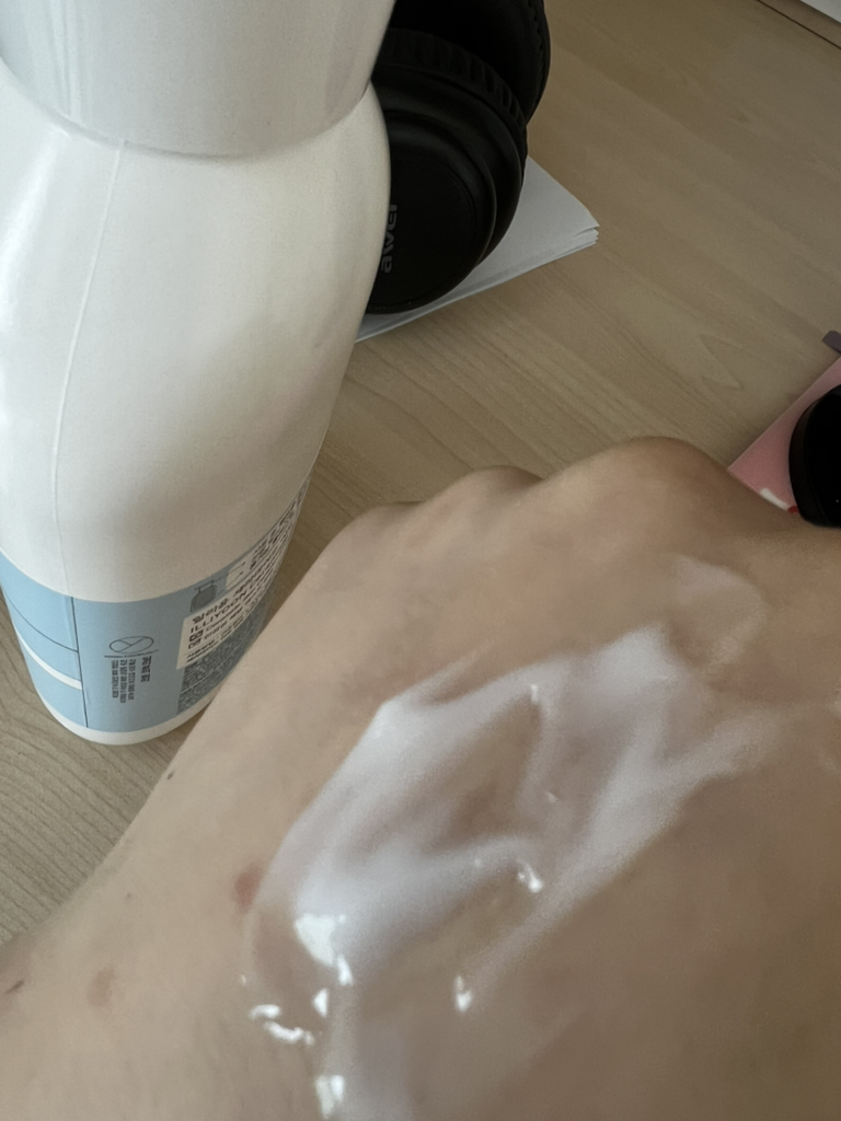 神经酰胺雾化乳液的真实用户使用照片