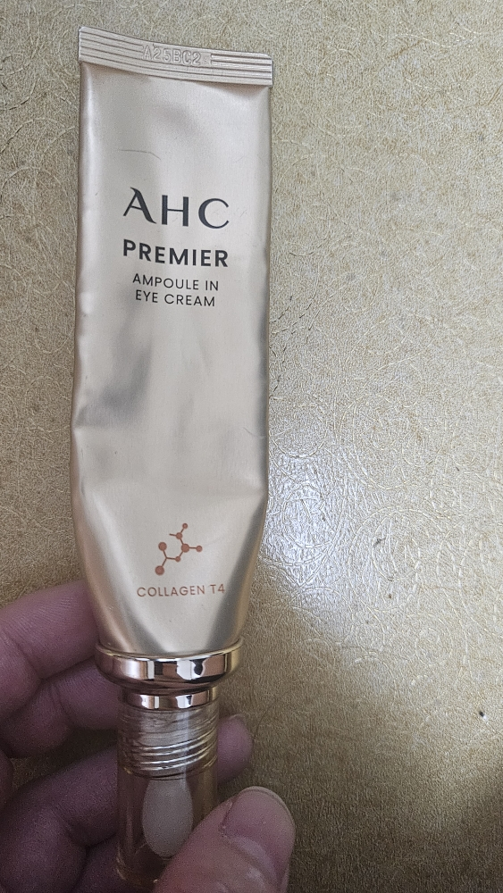 AHC (에이에이치씨) 프리미어 앰플 인 아이크림 review image