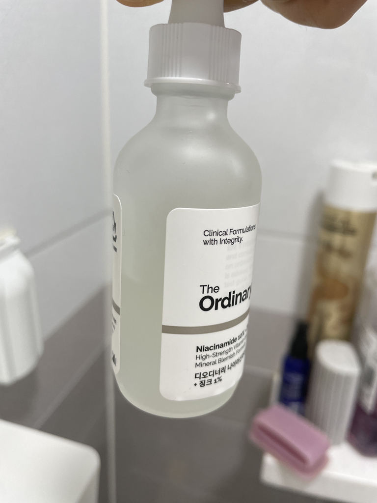 Ảnh đánh giá thực tế của người dùng về Niacinamide 10% + Kẽm 1%