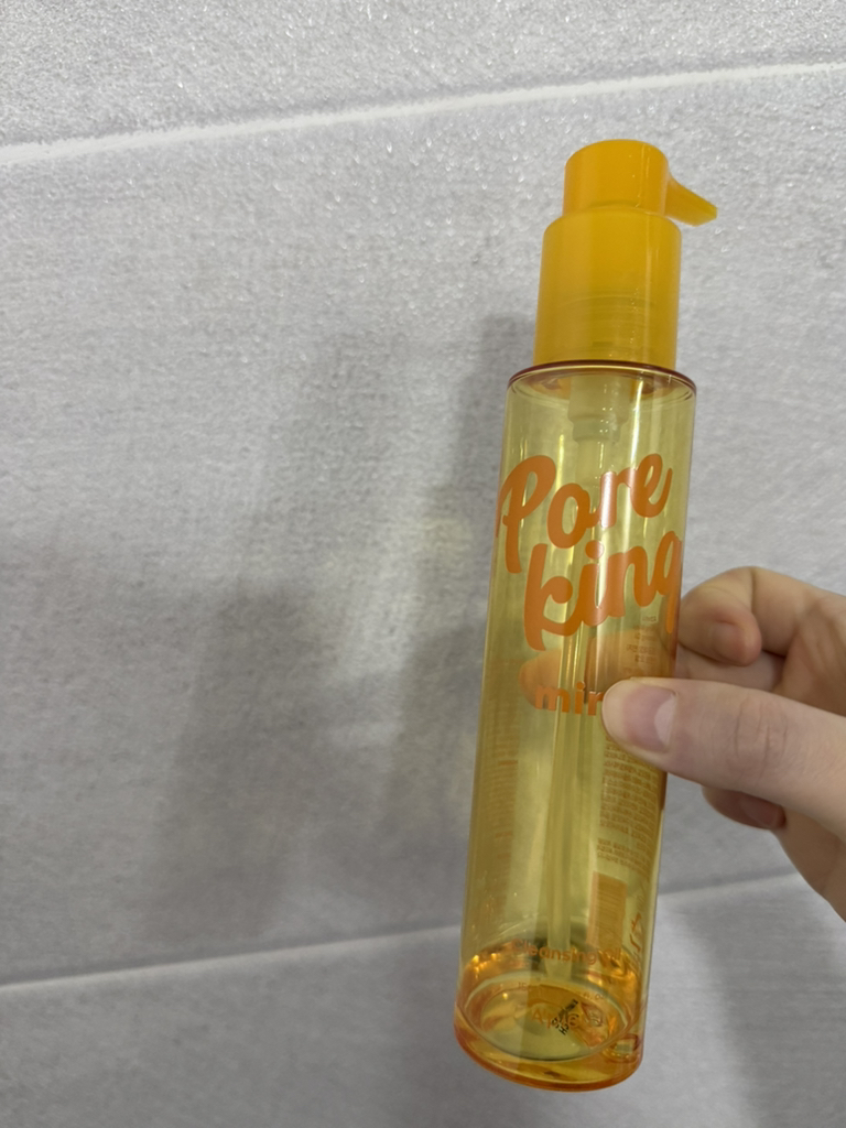 어퓨 (A'pieu) 모공대장 민지 클렌징 오일 review image