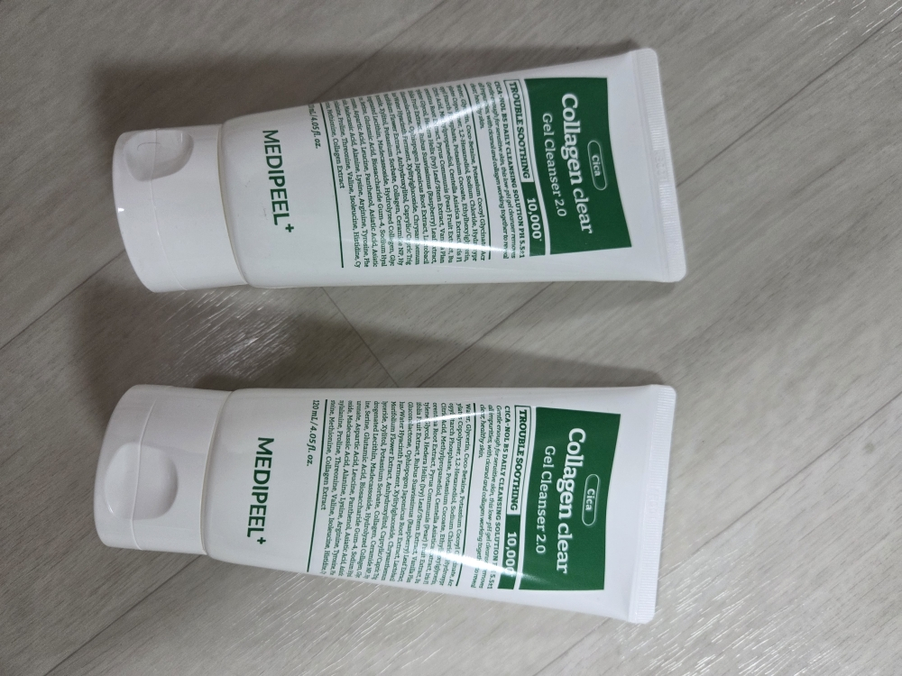 Ảnh đánh giá thực tế của người dùng về Green Cica Collagen Clear Gel Cleanser 2.0