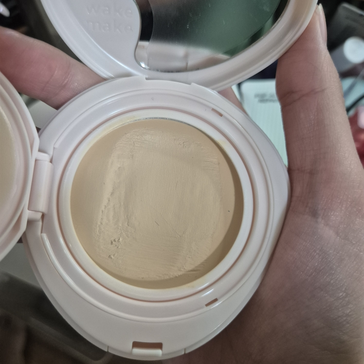 웨이크메이크 (wakemake) 워터 글로우 코팅밤 [SPF30/PA++] [02 바닐라아이보리] review image