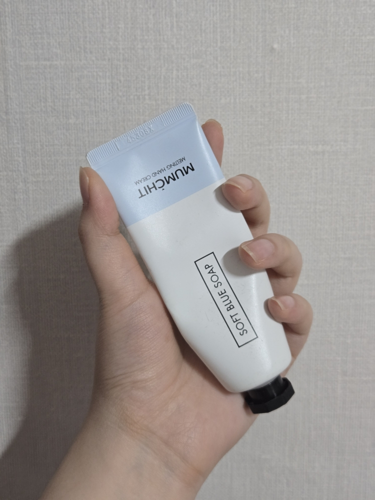 멈칫 (MUMCHIT) 멜팅 핸드크림 [소프트블루솝] review image