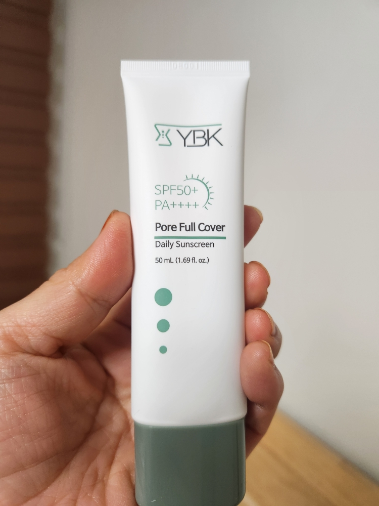 YBK (와이비케이) 포어 풀 커버 데일리 썬스크린 [SPF50+/PA++++] review image