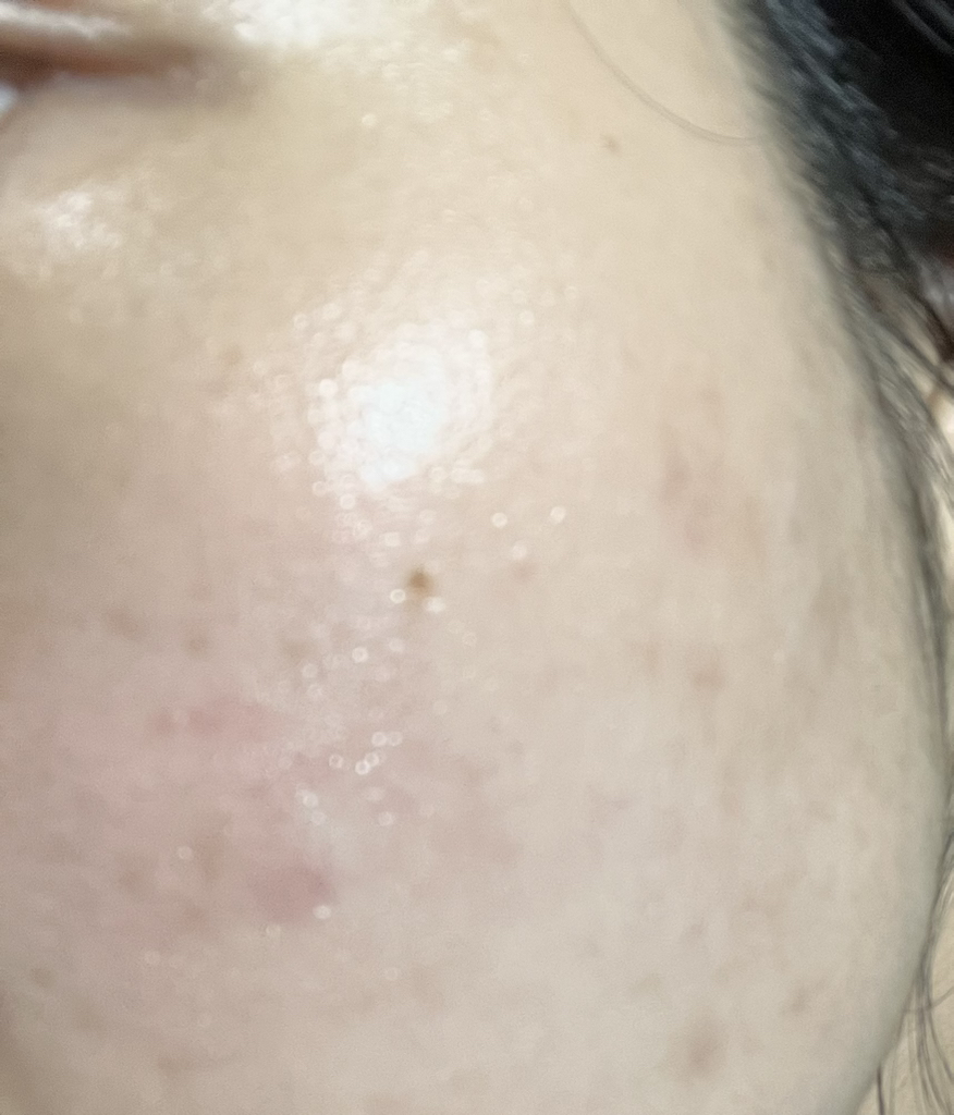 구달 (goodal) 맑은 어성초 진정 수분 선크림 [SPF50+/PA++++] review image