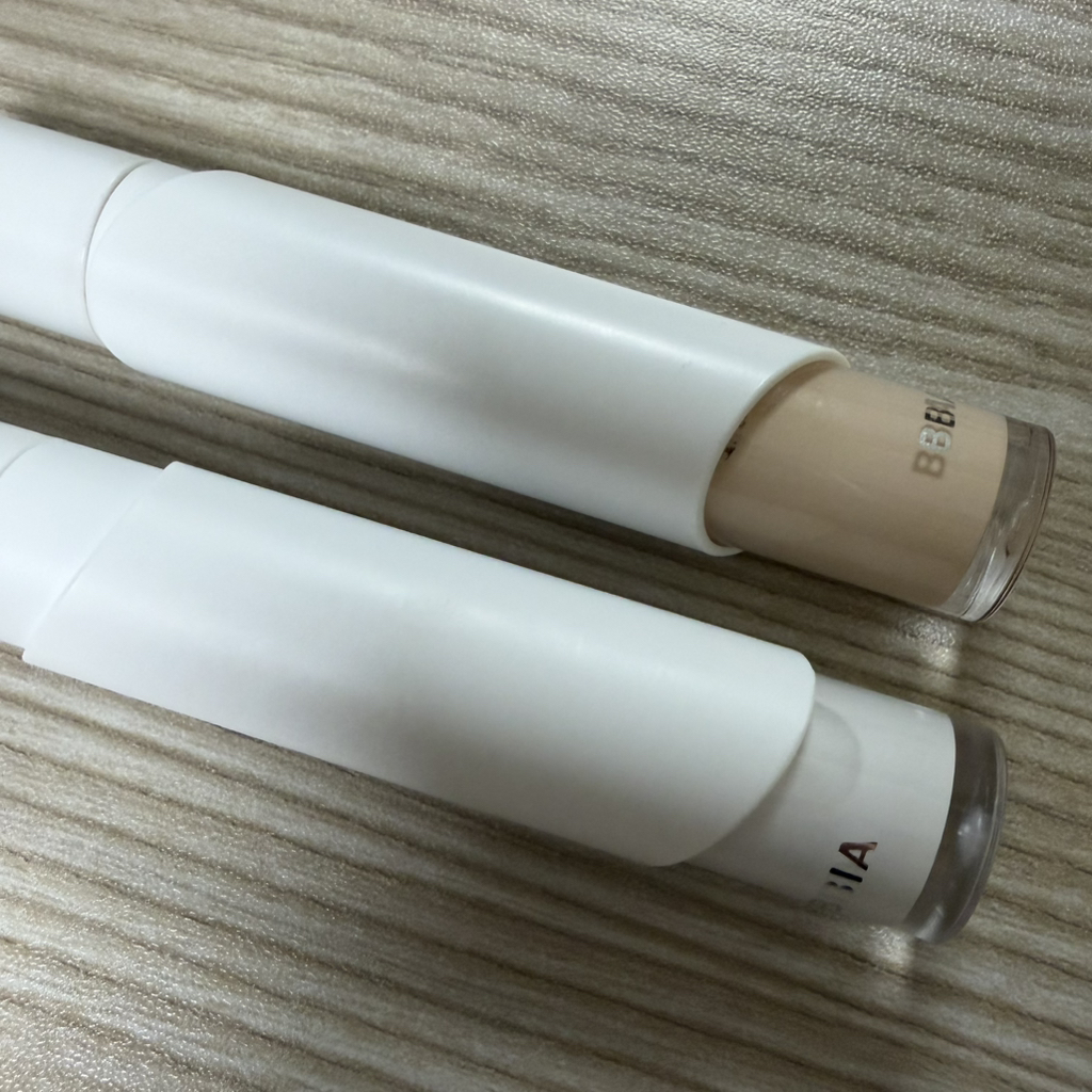 삐아 (BBIA) 오 스테이 컨실러 [21 라이트] review image