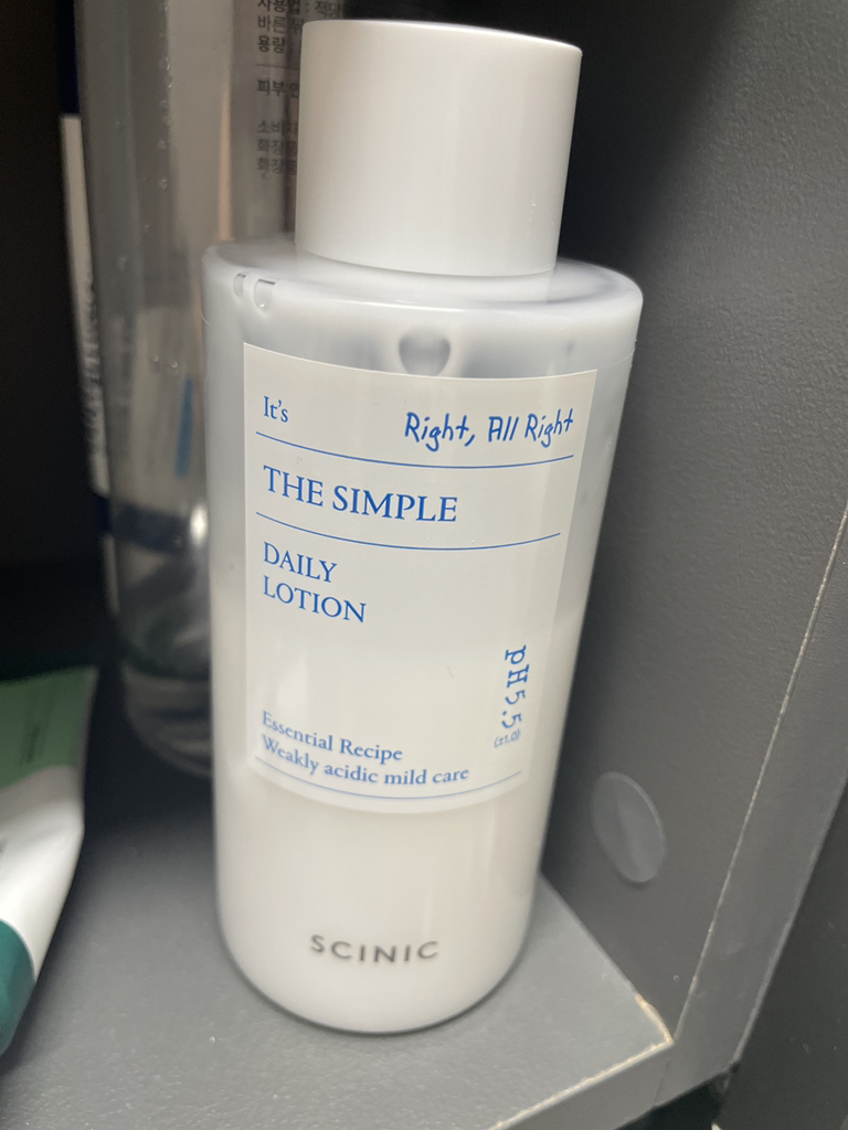 싸이닉 (SCINIC) 더 심플 데일리 로션 review image