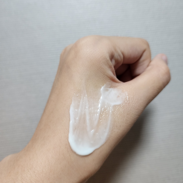 아누아 (Anua) PDRN 히알루론산 100 수분 크림 review image