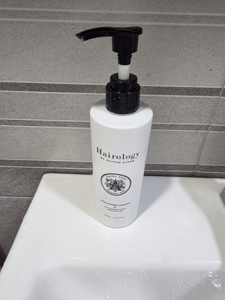 AD 博士 Hairology 纯素头皮护理脱发洗发水 common.review image