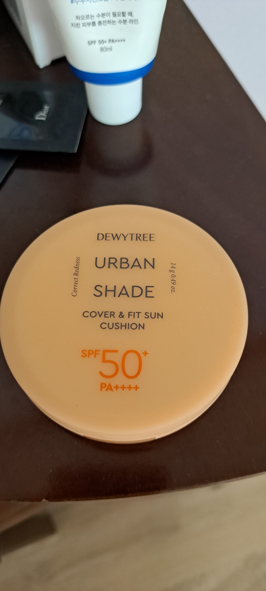듀이트리 (DEWYTREE) 어반 쉐이드 커버 앤 핏 선쿠션 [SPF50+/PA++++] review image