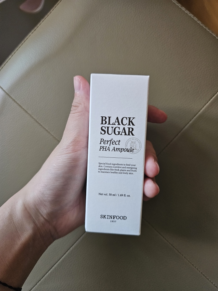 스킨푸드 (SKINFOOD) 블랙슈가 퍼펙트 PHA 앰플 review image