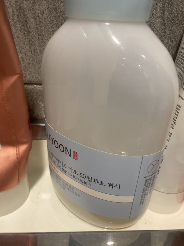 일리윤 (ILLIYOON) 세라마이드 아토 6.0 탑투토 워시 review image