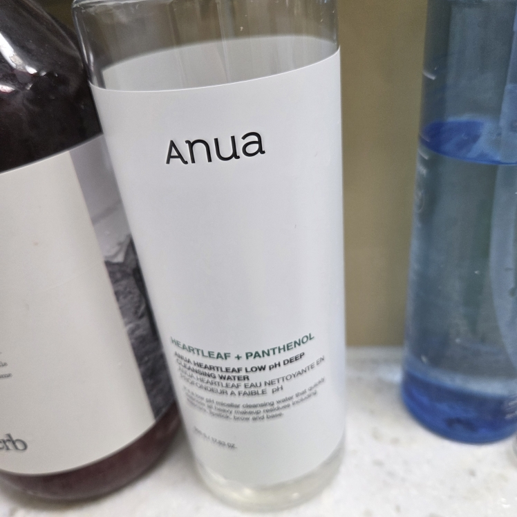 鱼腥草弱酸性深层洁肤水的真实用户使用照片