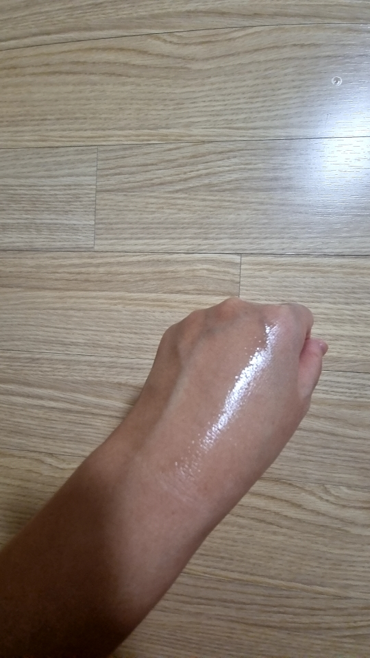 黛尔珀 维塔爽肤精华爽肤水 common.review image