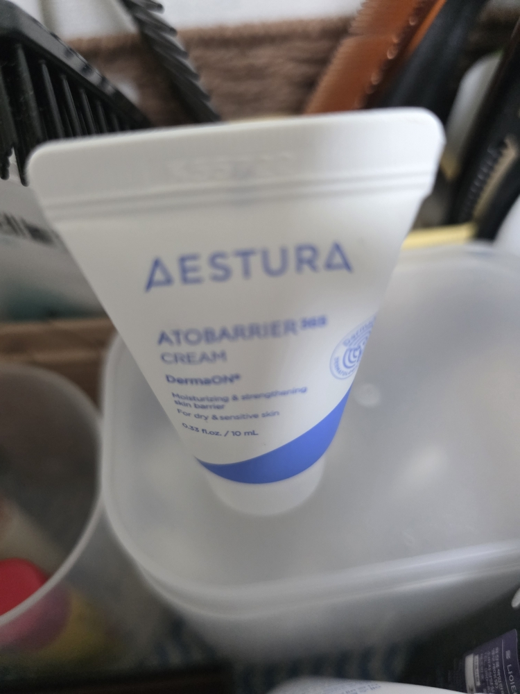 에스트라 (AESTURA) 아토베리어365 크림 review image