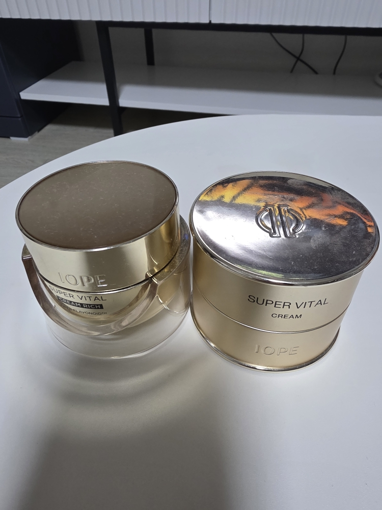 IOPE SuperVital Crema Rica review image