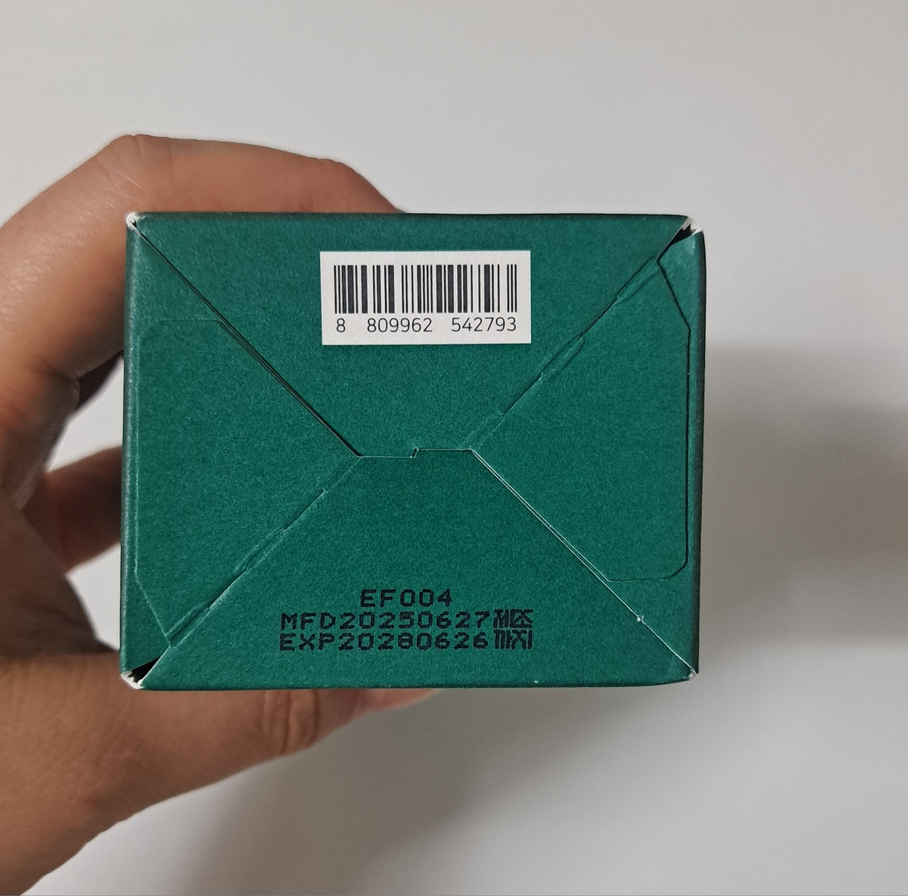 ROUNDLAB Sơn Trà Sika Deep Pore Clay Pack Cleanser review image