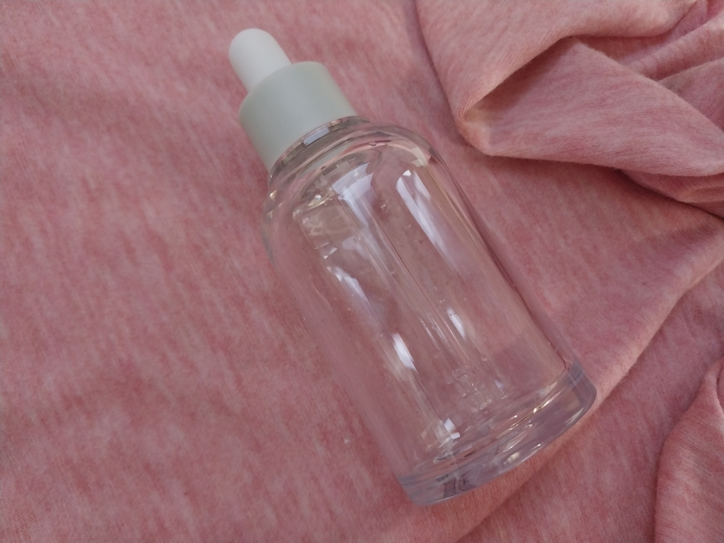 Ảnh đánh giá thực tế của người dùng về Serum cân bằng độ ẩm