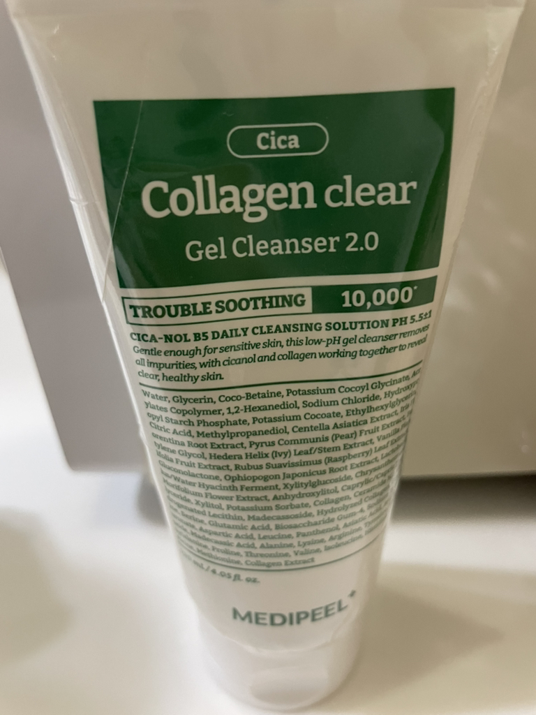 Ảnh đánh giá thực tế của người dùng về Green Cica Collagen Clear Gel Cleanser 2.0