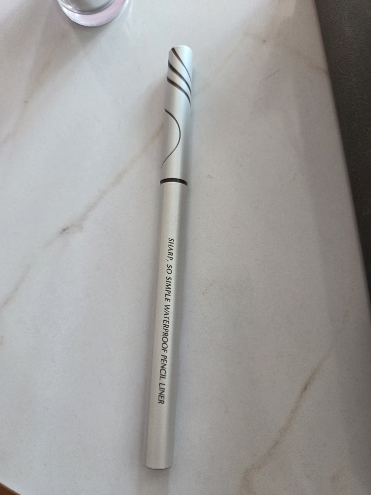 클리오 (CLIO) 샤프 쏘 심플 워터프루프 펜슬라이너 [5호 애쉬브라운] review image