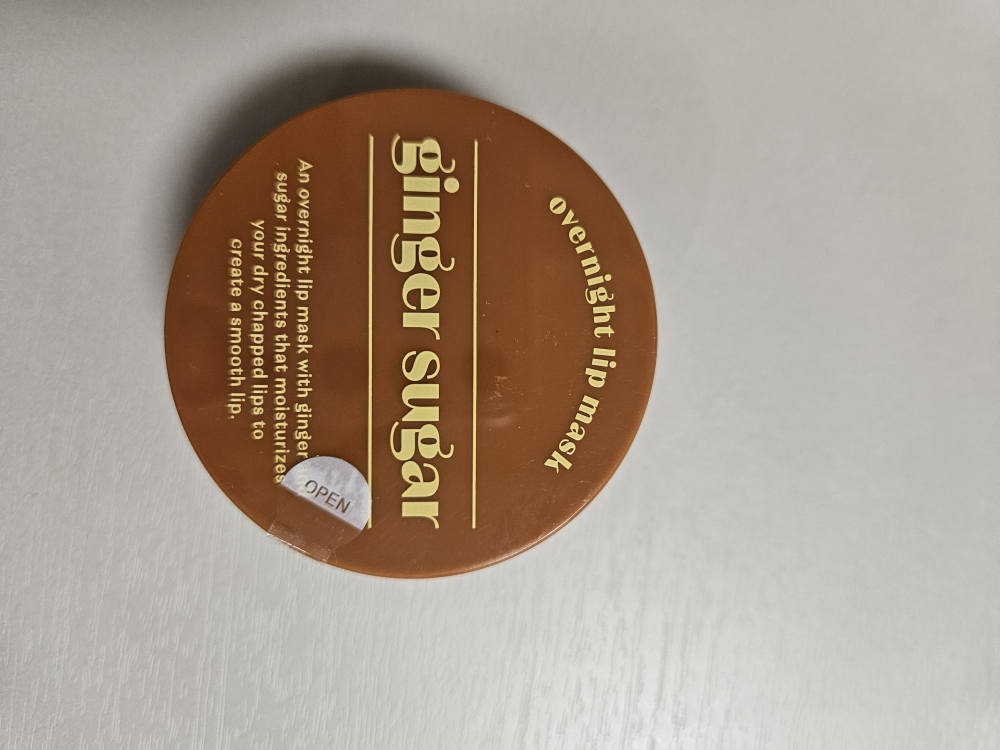 伊蒂之屋 姜糖隔夜唇膜 review image