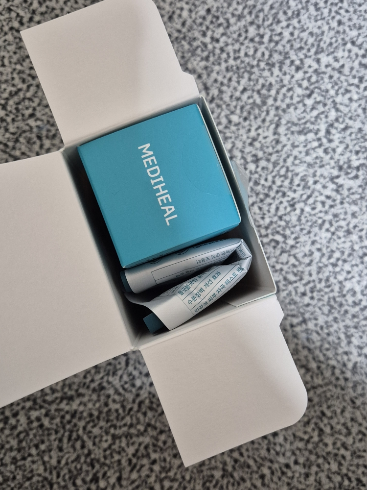 메디힐 (MEDIHEAL) 마데카소사이드 흔적 리페어 세럼 review image