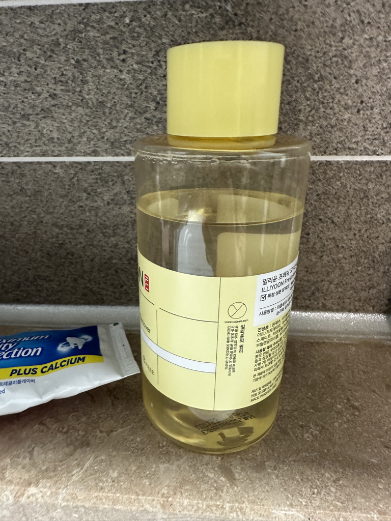 Ảnh đánh giá thực tế của người dùng về Fresh Moisture Lip & Eye Remover