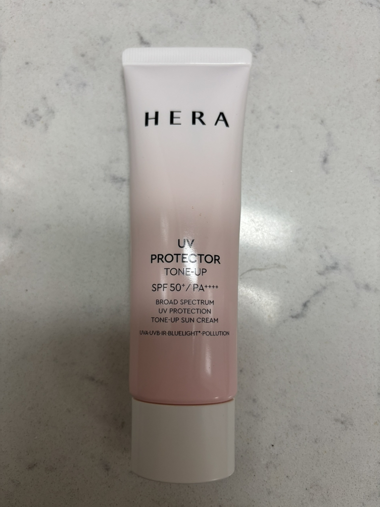 HERA Kem chống nắng UV Protector Tone Up [SPF50+/PA++++] review image