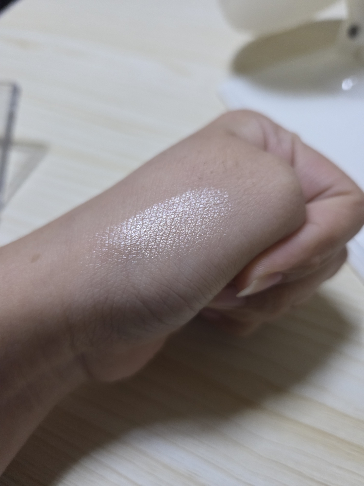 클리오 (CLIO) 프리즘 하이라이터 [01 골드쉬어] review image