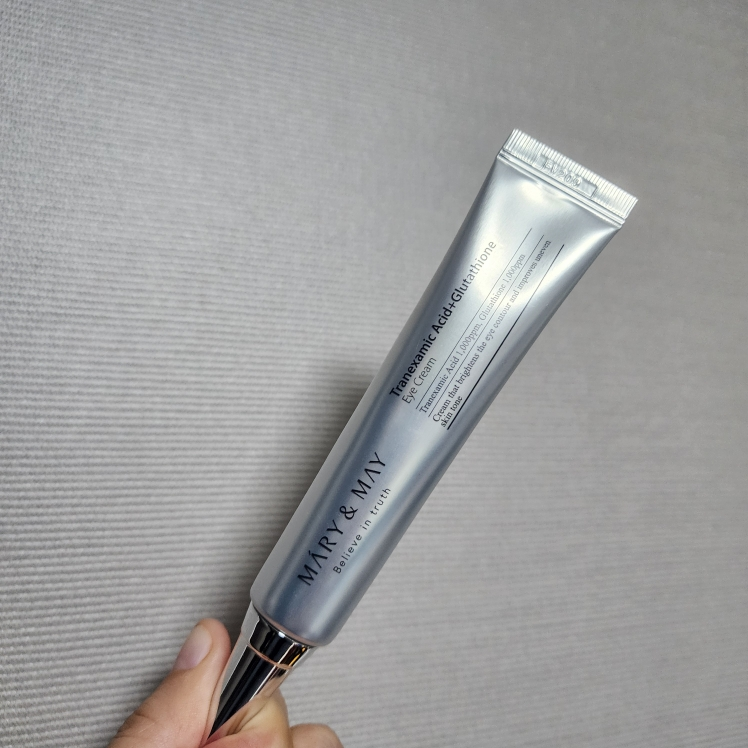 MARY&MAY Tranexamic acid glutathione eye cream review image