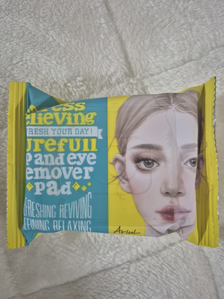 Ariul Miếng tẩy trang mắt và môi Stress Relieving Pureful review image