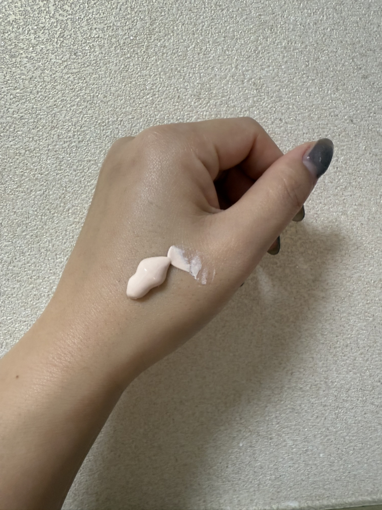 라운드랩 (ROUNDLAB) 자작나무 수분 톤업 선크림 [SPF50+/PA++++] review image