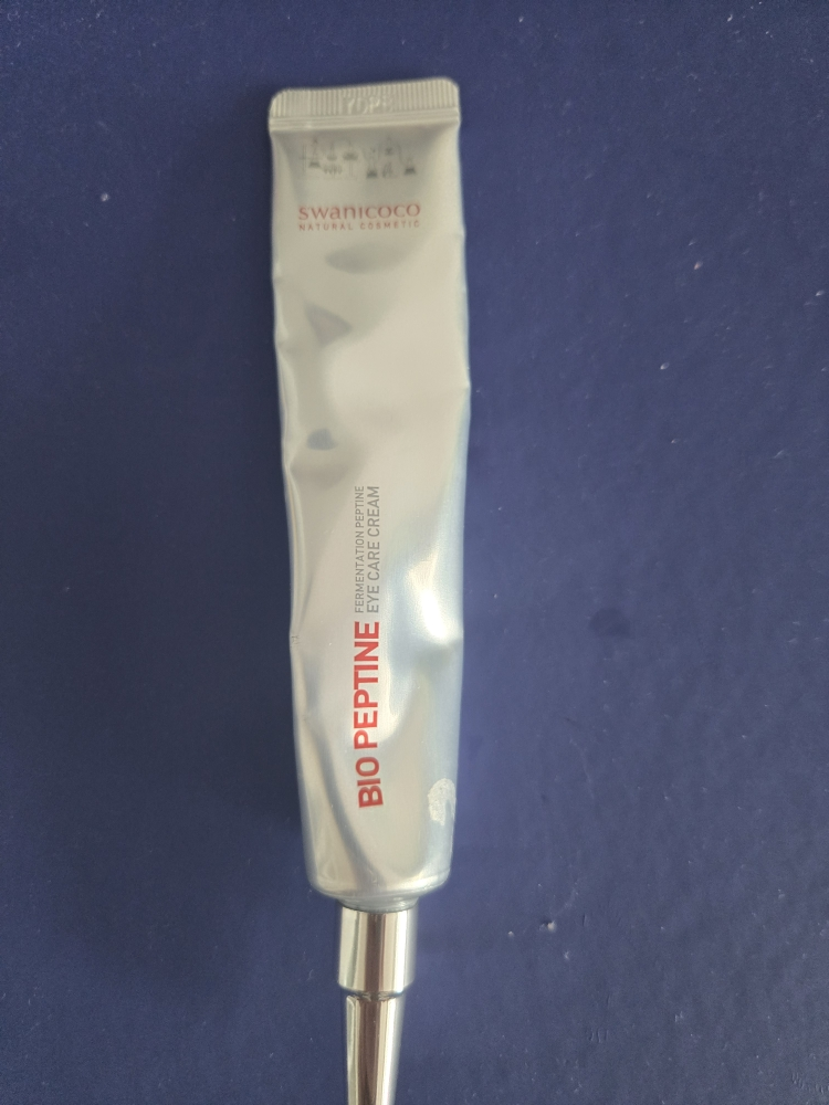SWANICOCO Kem mắt peptide review image