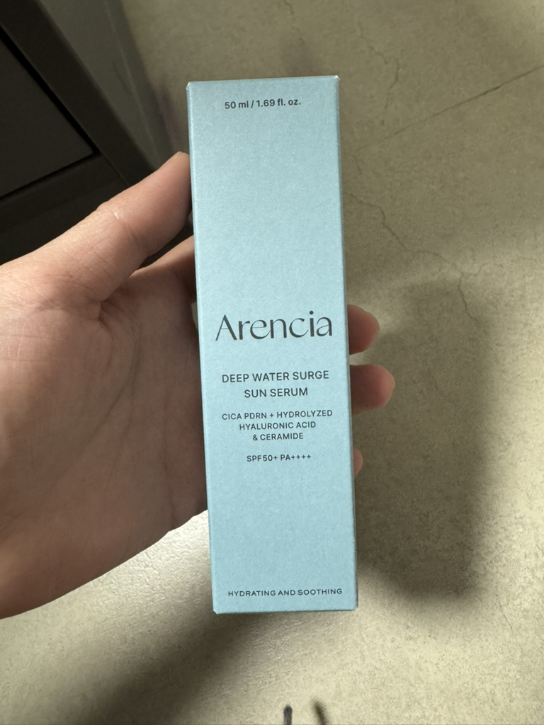 아렌시아 (ARENCIA) 딥 워터 써지 선세럼 [SPF50+/PA++++] review image