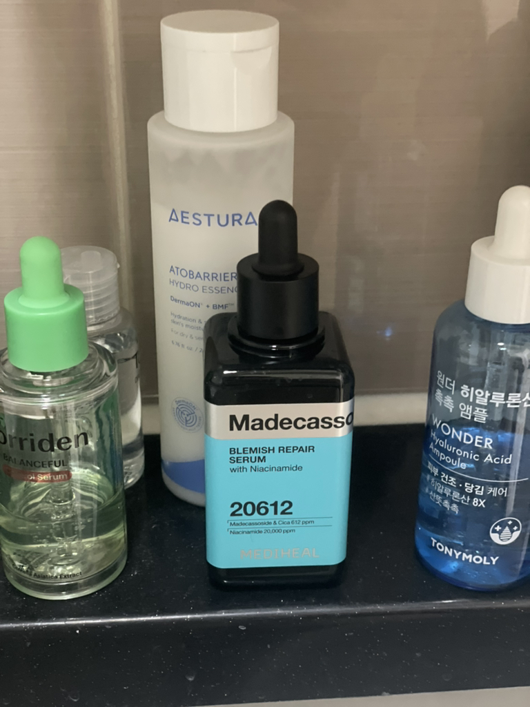 美迪惠尔 麦地卡索苷微量修复精华素 common.review image