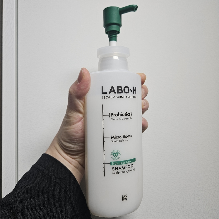 头皮强健诊所脱发缓解洗发水的真实用户使用照片