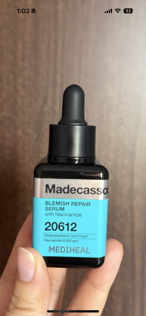 美迪惠尔 麦地卡索苷微量修复精华素 common.review image