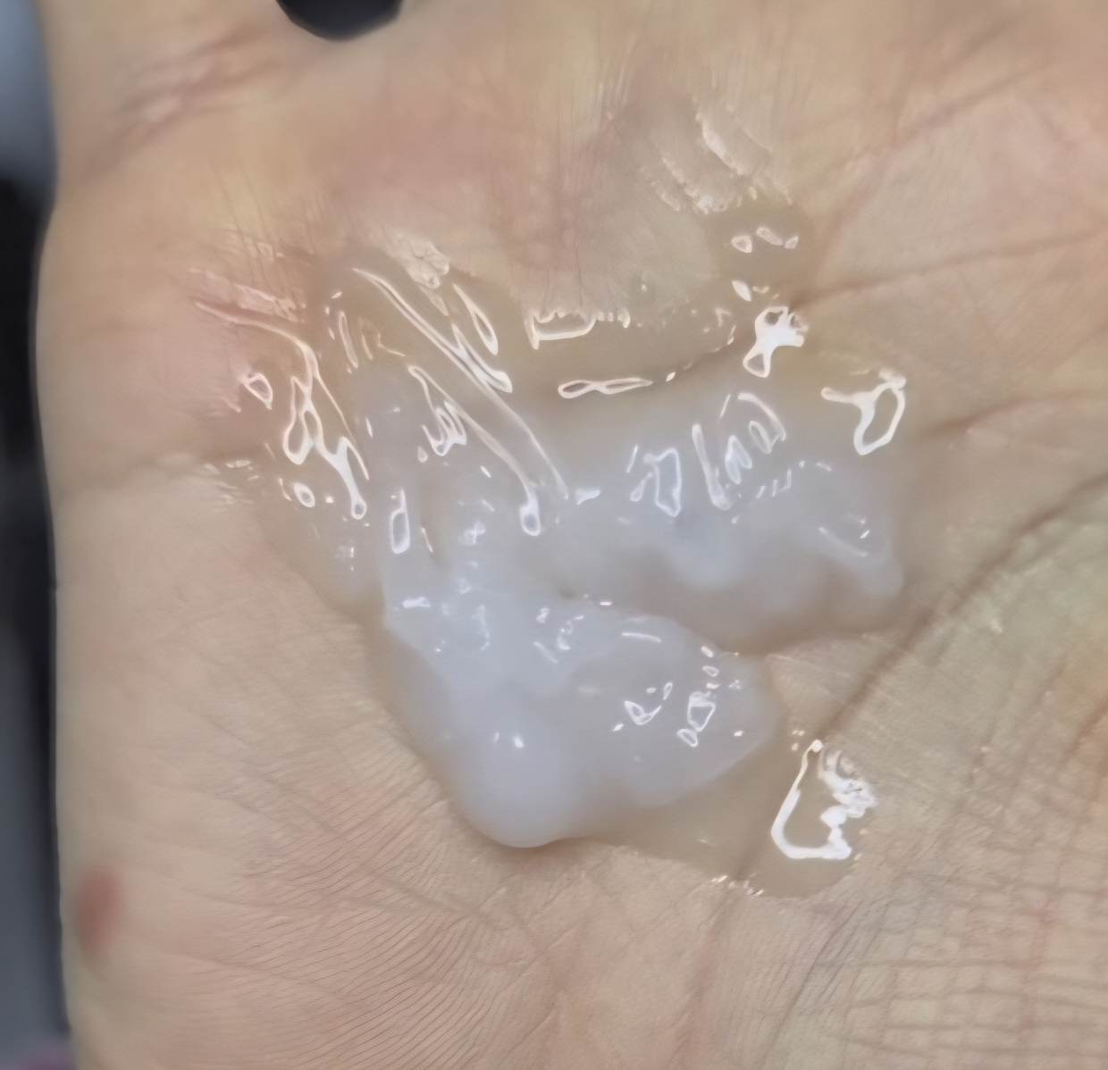 제이준 (JAYJUN) 블랙 물광 하이드로 슬리핑 팩 review image