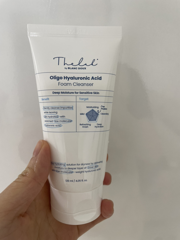 THELABbyblancdoux Oligo Hyaluronic Acid Foam Cleanser review image