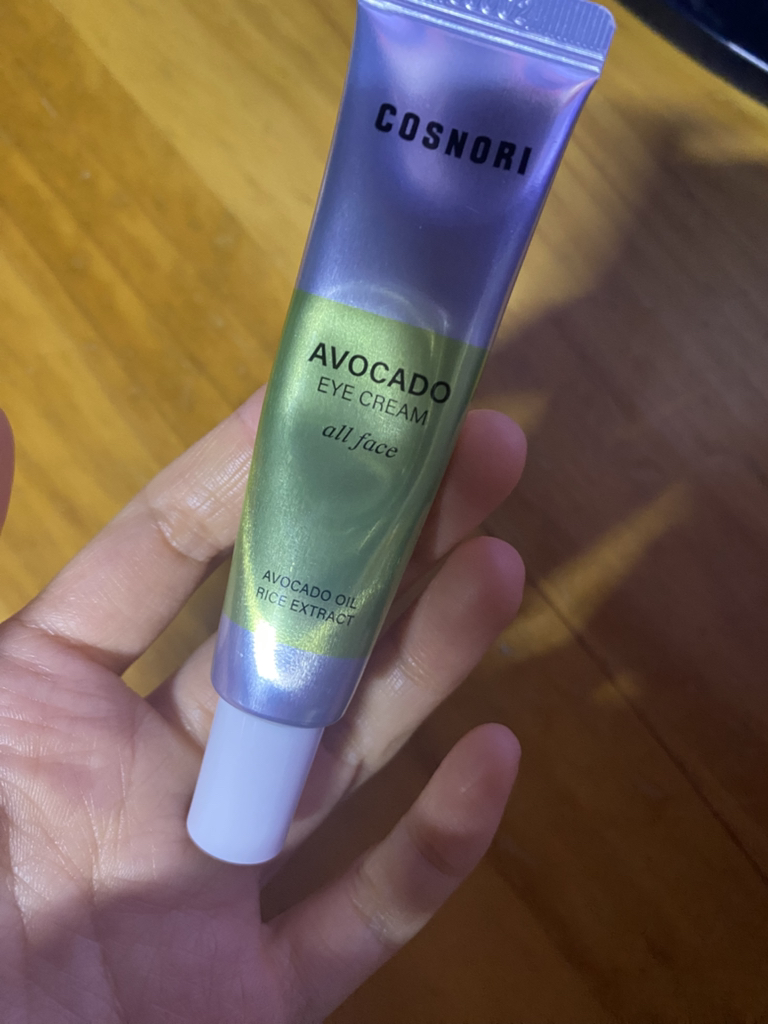 Ảnh đánh giá thực tế của người dùng về Kem mắt bơ