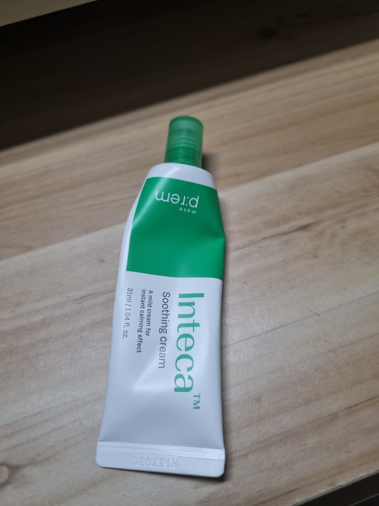 Ảnh đánh giá thực tế của người dùng về Inteca Soothing Cream