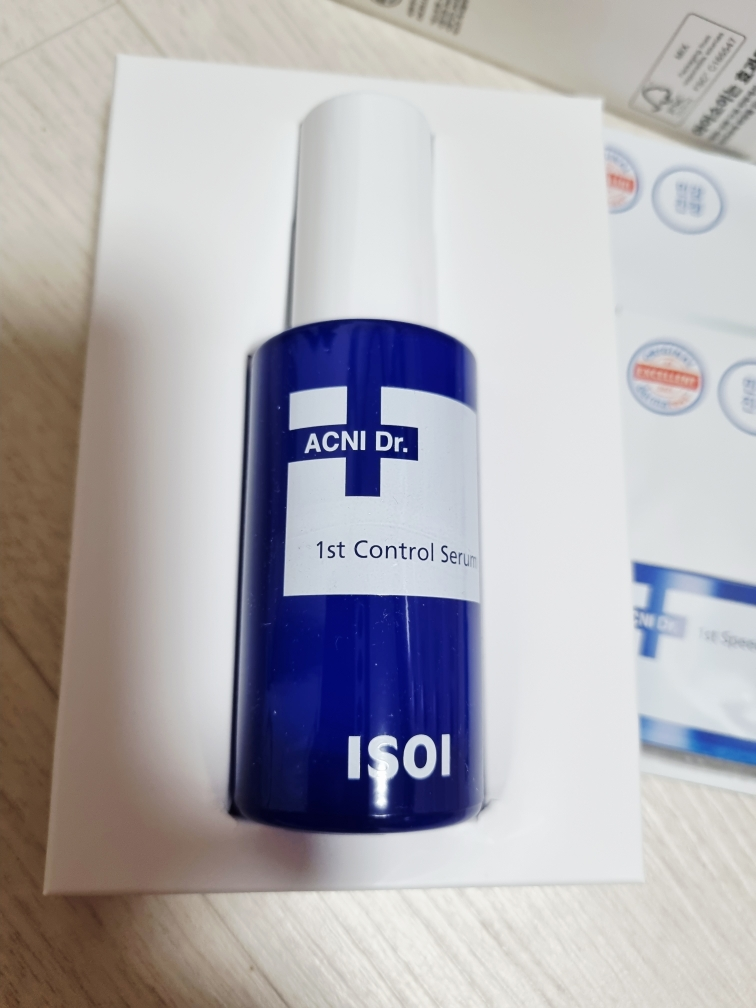 아이소이 (ISOI) 아크니 닥터 1st 컨트롤 세럼 review image