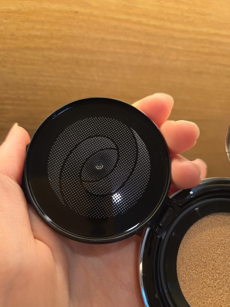 터치인솔 (TouchinSol) 글로우 에어 쿠션 [SPF50+/PA++++] [21C 핑크 베이지] review image